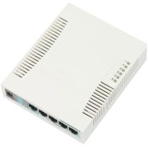   MIKROTIK Cloud Smart Switch 5x1000Mbps + 1x1000Mbps SFP, Menedzselhető, Asztali - CSS106-5G-1S